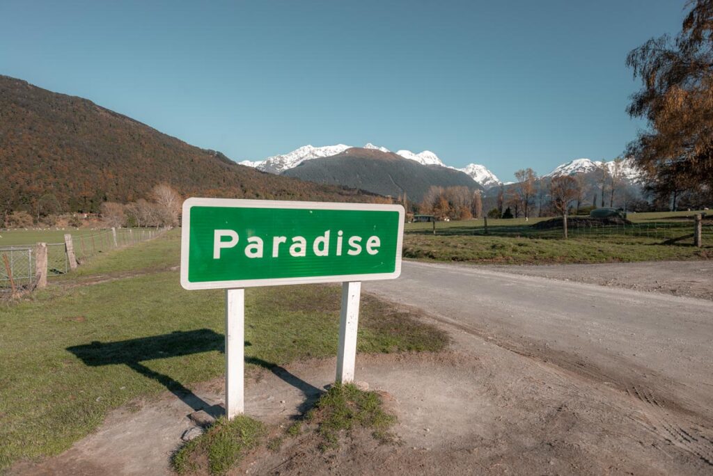 The Paradise sign in Glenorchy