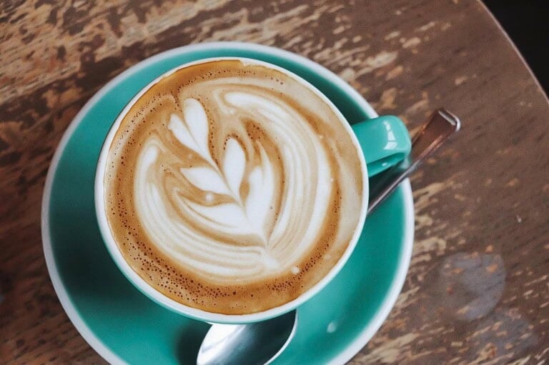 A coffee in a cup from Odelay in Queenstown