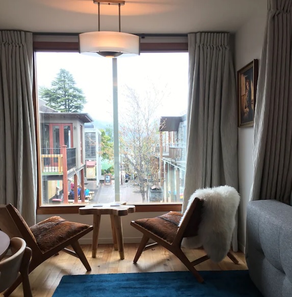 central apartment holiday rental in Queenstown