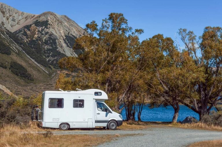 Freedom camping by a lake in New Zealand