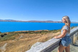 Bailey looks at the views of Lake Pukaki, New Zealand