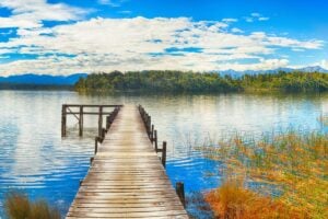 the picturesque Lake Mahinapua in Hokitika, New Zealand