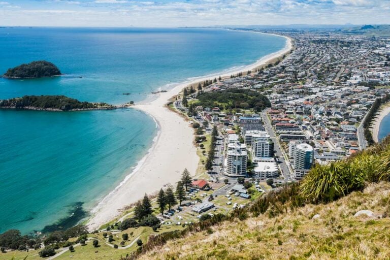 Mount Mounganui town as seen from Mount Maunganui