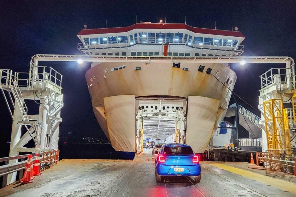 18 Things to KNOW Before Renting a Car in Wellington +My Personal Tips