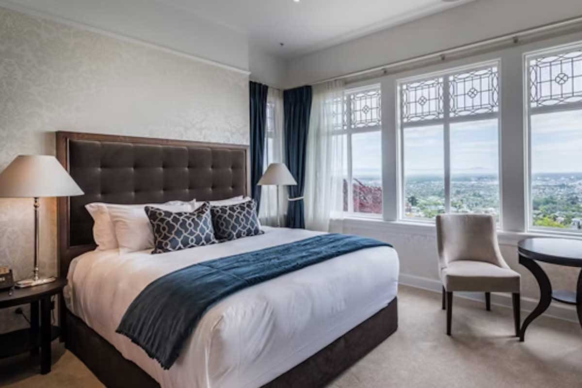 Hackthorne Gardens Luxury Accommodation in Christchurch New Zealand