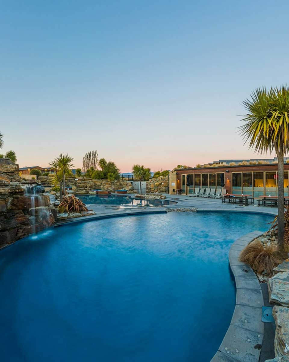 Oakridge Resort, Wanaka NZ in Wanaka New Zealand 1