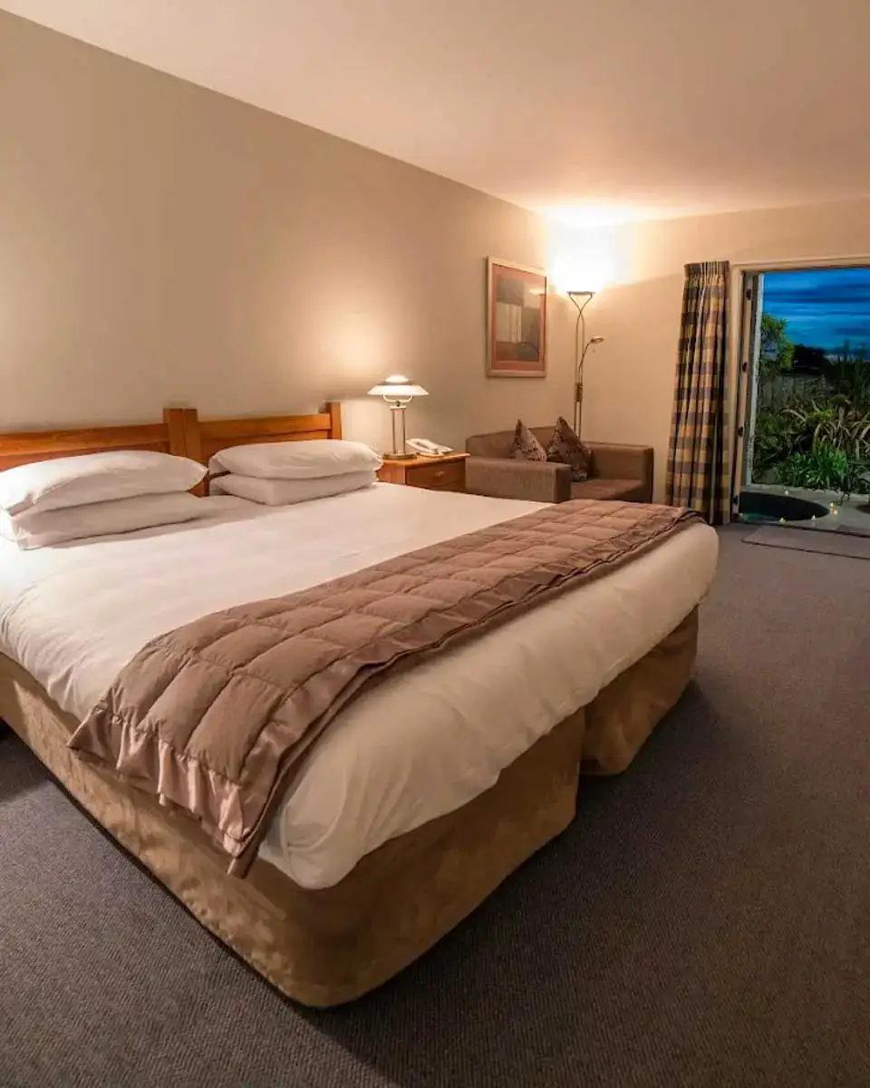 Baycrest Thermal Lodge in Taupo New Zealand